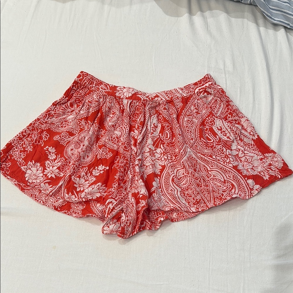 Floral Red Women's Shorts